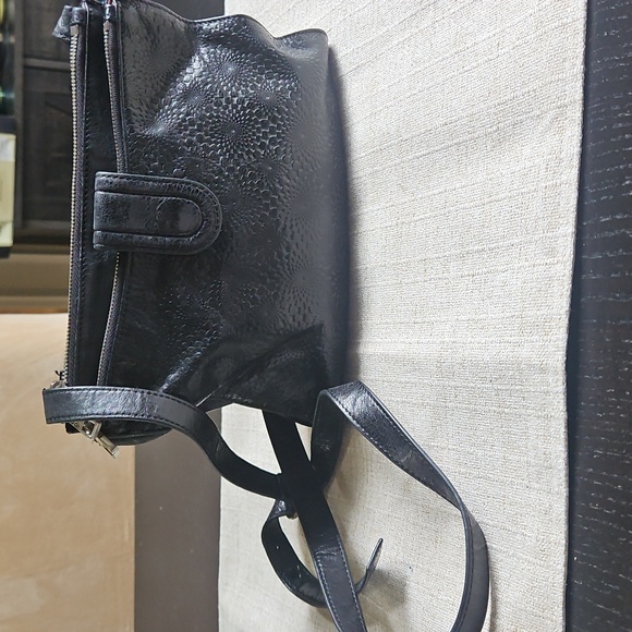 Hobo The Original Black Embossed Shoulder Bag - Picture 2 of 6